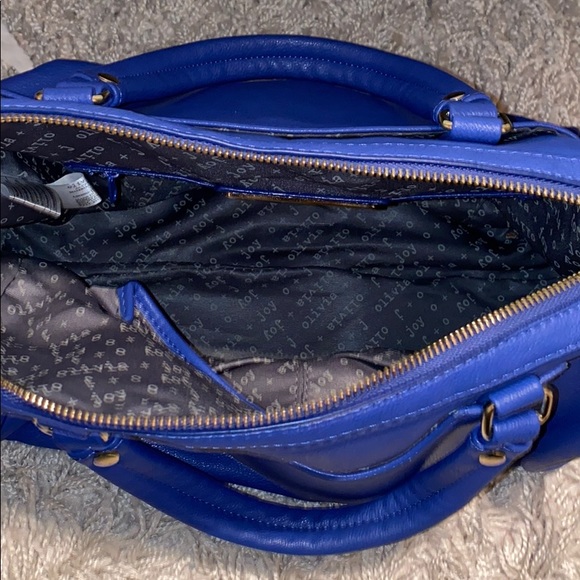 Olivia and Joy handbag - Picture 2 of 3